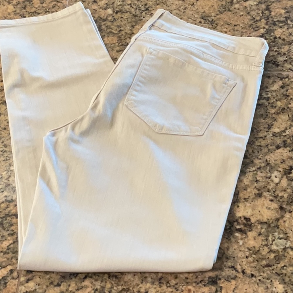 NYDJ Ankle Off White Jeans Size 12 EUC